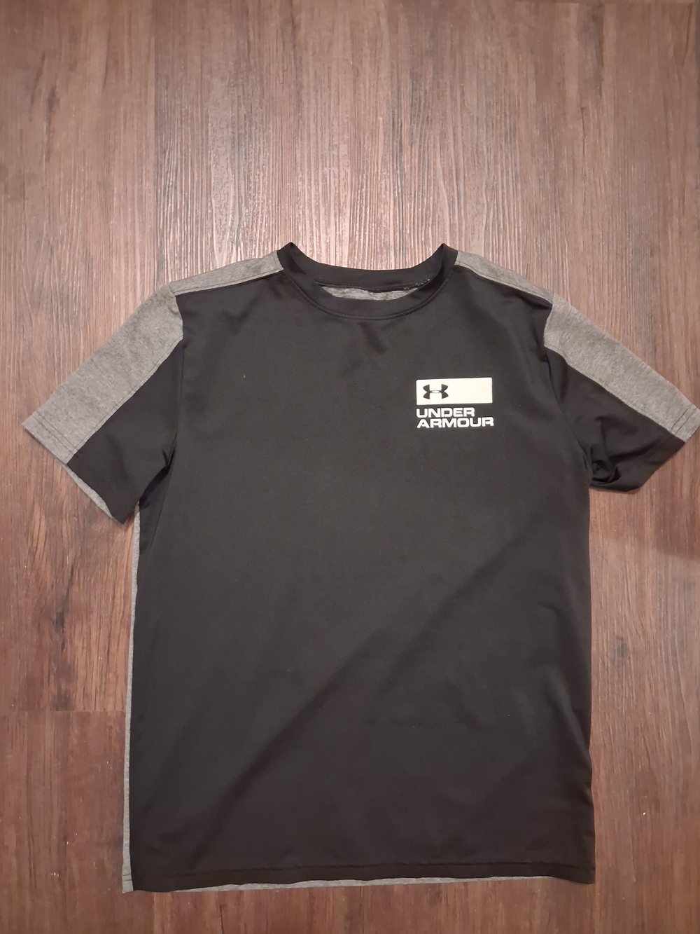 Under Armour Black with Gray Sleeve Panel Performance Tee